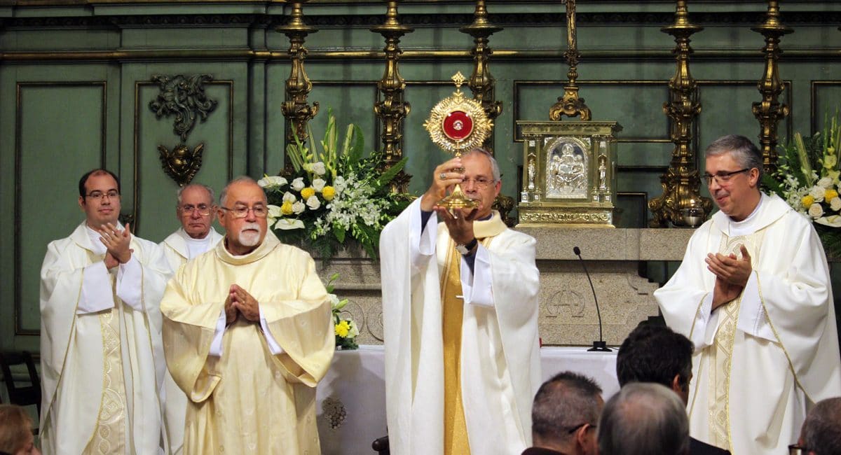 Santa Rita recebe “um pedaço da vida” de São João Paulo II