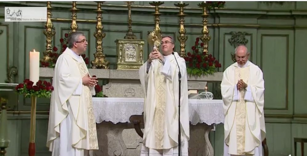 Benção das rosas – Festa de Santa Rita